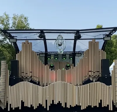Orgel installatie / stage / decor