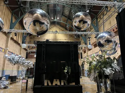 Spiegelbal 150cm